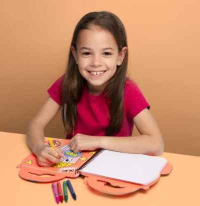 Libro Omy Con Pinturas Y Pegatinas Yummy