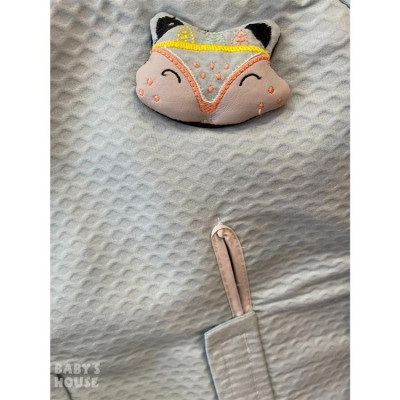 Colchoneta Silla Estrecha Mapache Menta de Rosy Fuentes